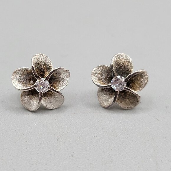 Floral Sterling Silver Stud Earrings Cubic Zirconia Center Marked 925 - Picture 1 of 4